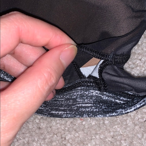 NWT VICTORIA’S SECRET Marled Strappy Sports Bra - Picture 8 of 13